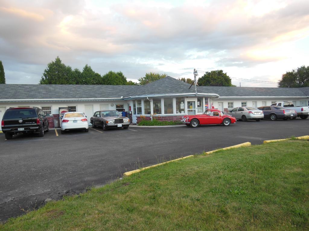 Kent Motel Chatham-Kent Eksteriør bilde