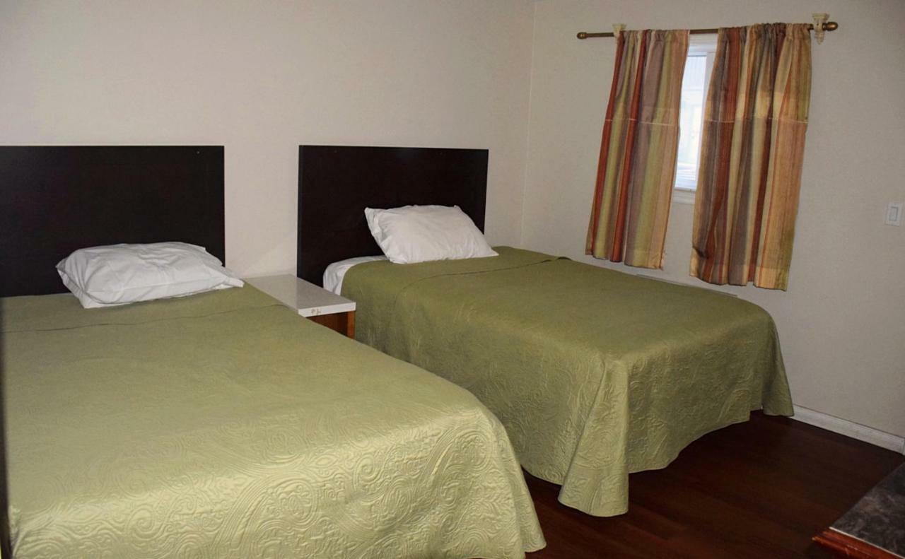 Kent Motel Chatham-Kent Eksteriør bilde